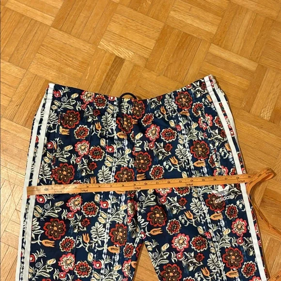 Adidas. Women pants - Picture 3 of 14